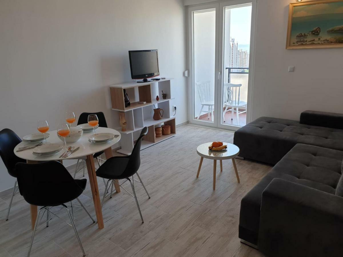 Apartment Ana Split Exterior photo